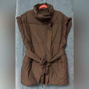GAP brown oversized kimono wrap puffer vest